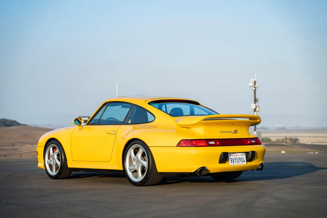 1996 Porsche 993 Carrera 4S - Image 12 of 31