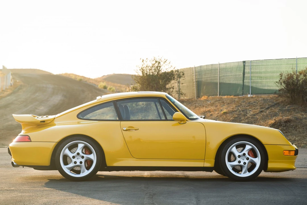 1996 Porsche 993 Carrera 4S - Image 3 of 31