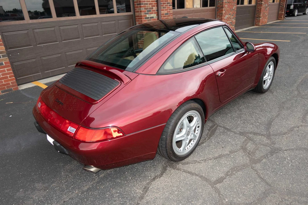 1996 Porsche 993 Carrera - Image 14 of 31