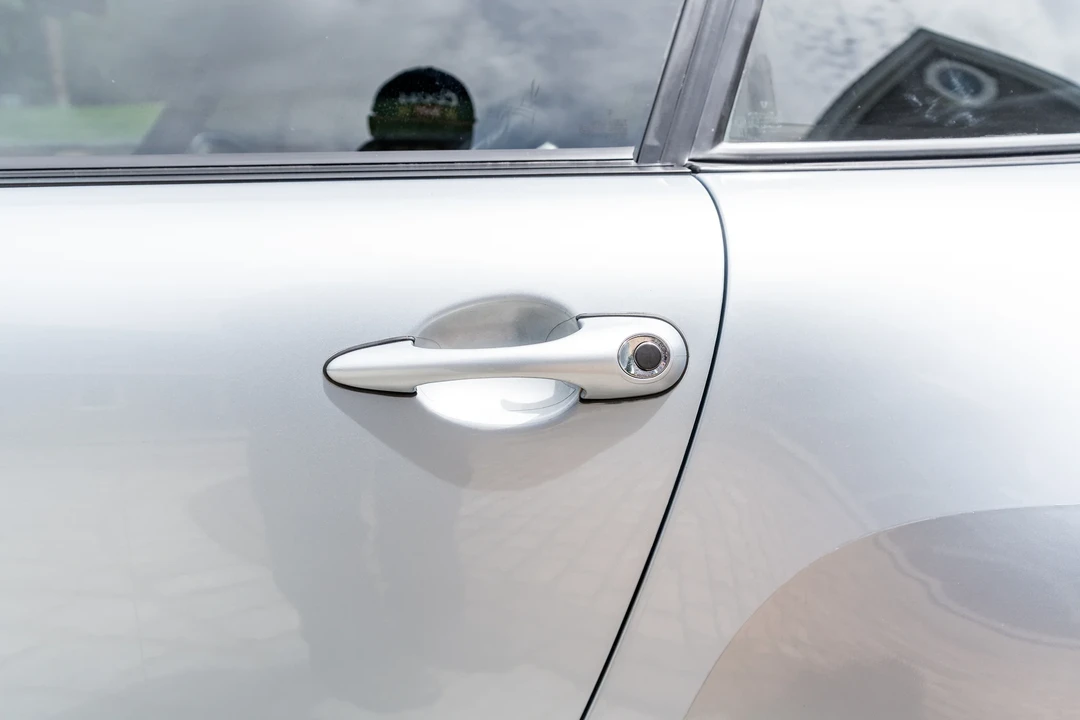 1996 Porsche 993 Carrera 4S - Image 23 of 31