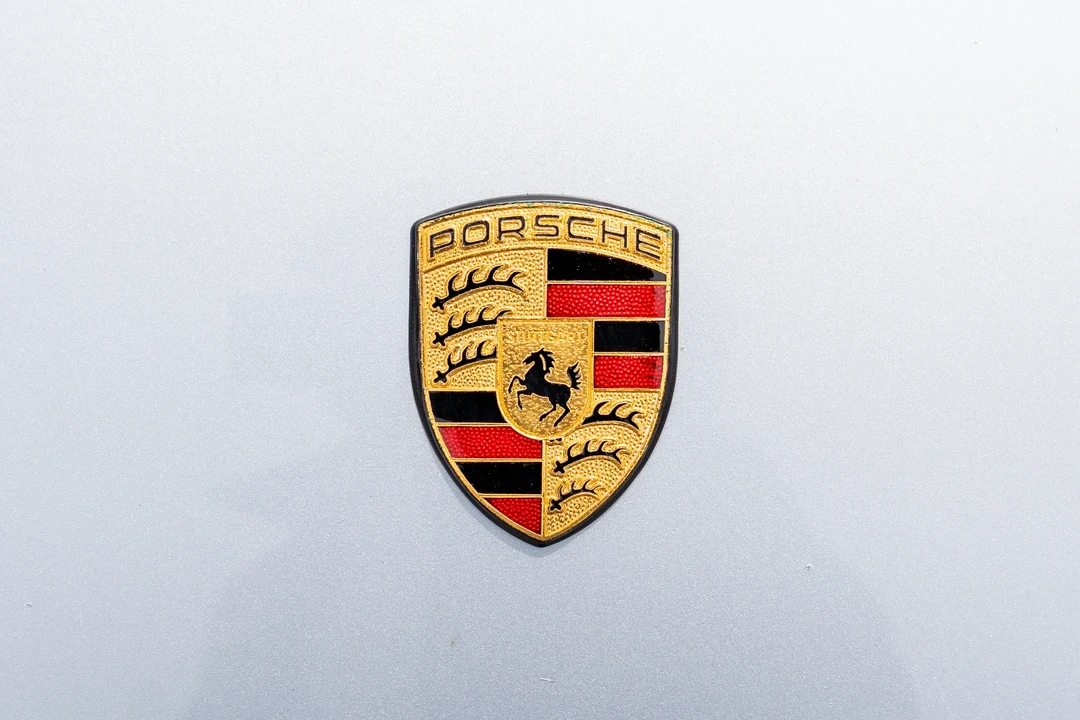 1996 Porsche 993 Carrera 4S - Image 13 of 31