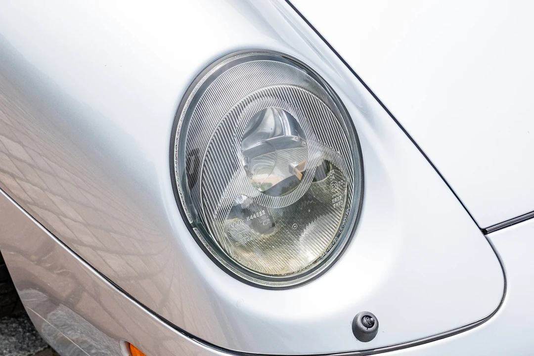 1996 Porsche 993 Carrera 4S - Image 15 of 31