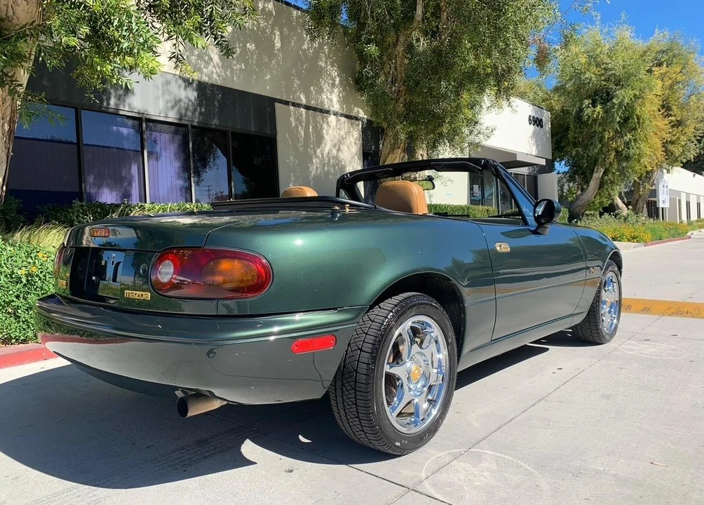 1997 Mazda NA MX-5 Miata - Image 9 of 31