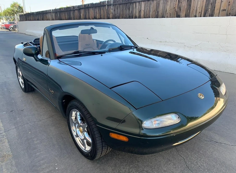 1997 Mazda NA MX-5 Miata - Image 13 of 31