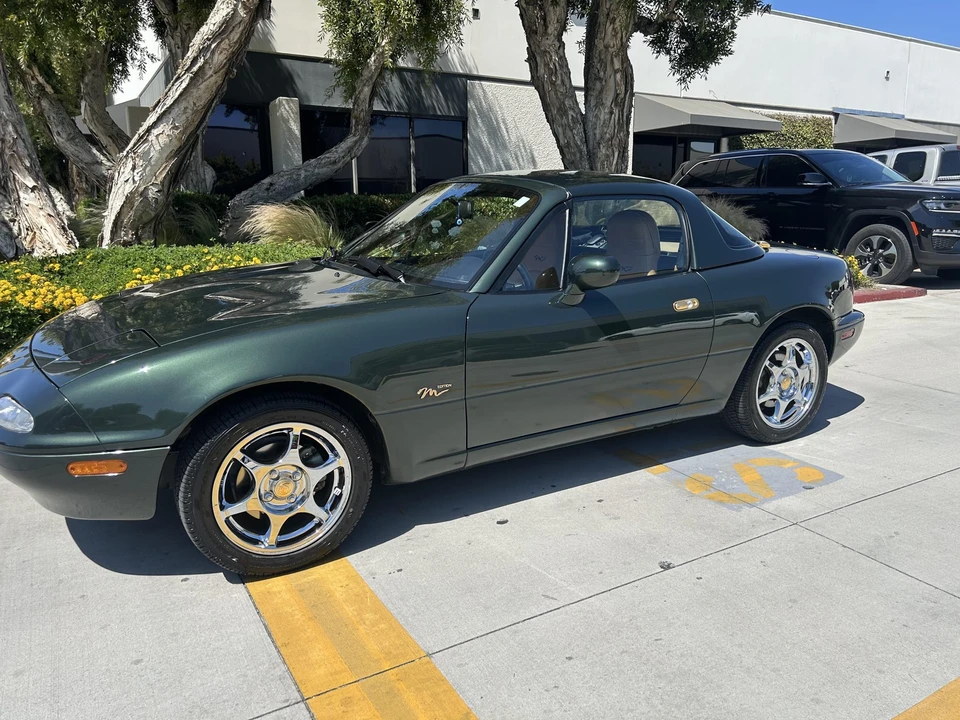 1997 Mazda NA MX-5 Miata - Image 7 of 31