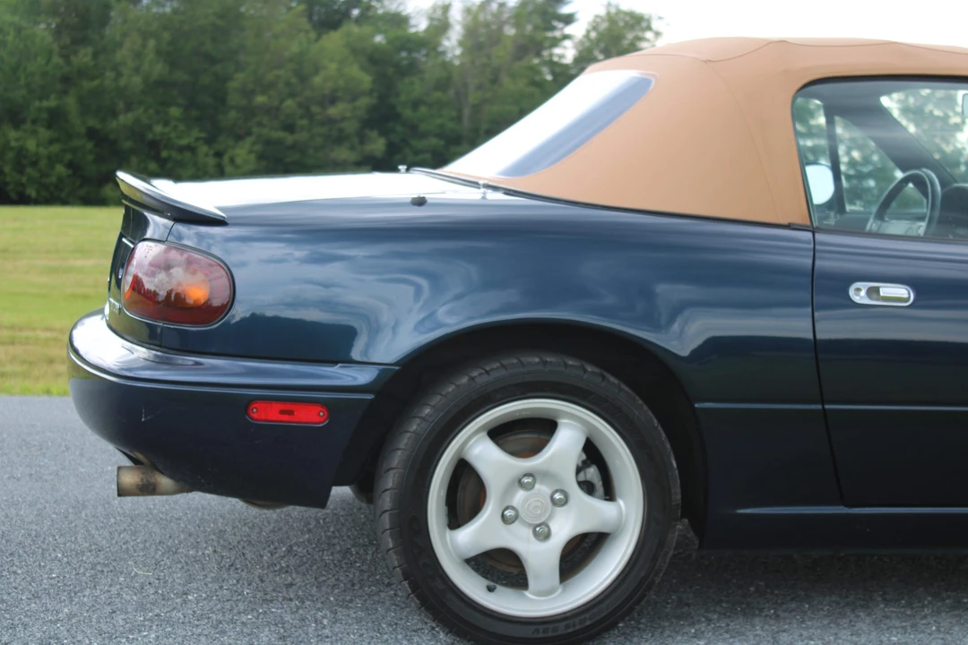 1997 Mazda NA MX-5 Miata - Image 24 of 31