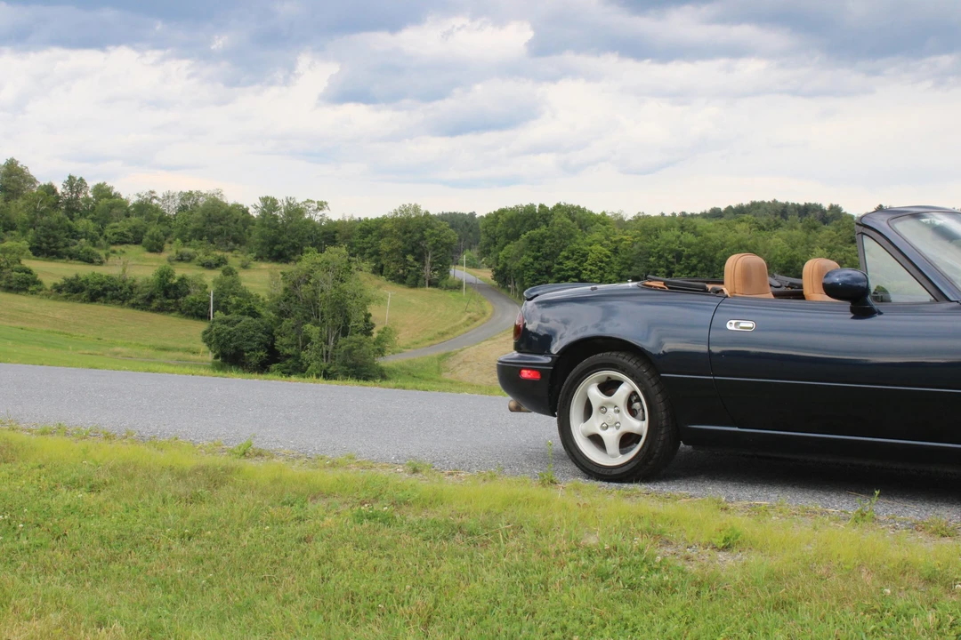 1997 Mazda NA MX-5 Miata - Image 25 of 31