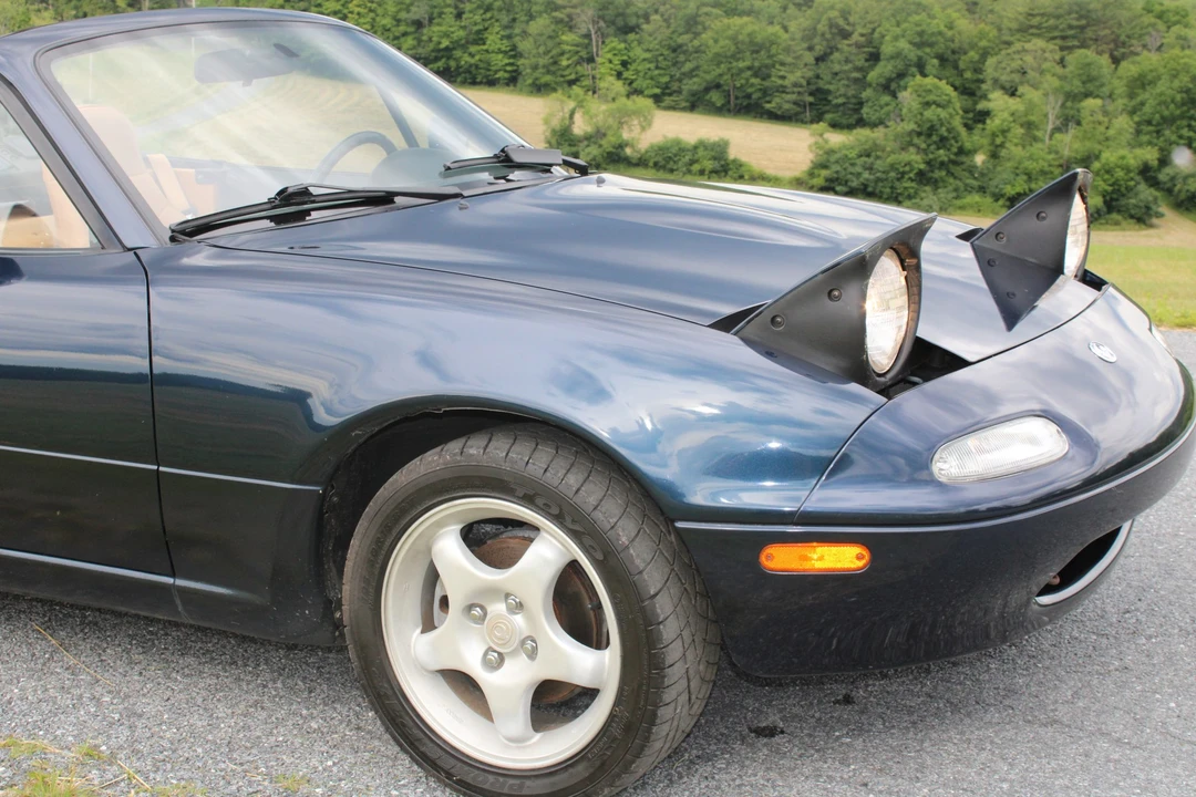 1997 Mazda NA MX-5 Miata - Image 26 of 31