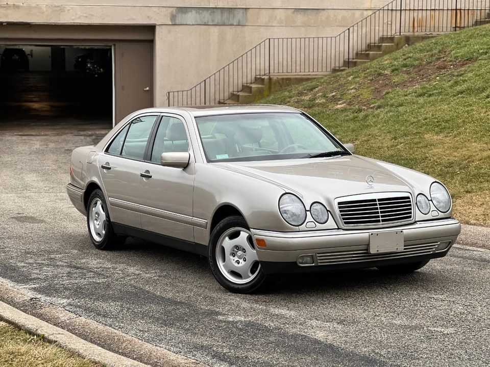 1997 Mercedes-Benz W210 E-Class - Image 3 of 31