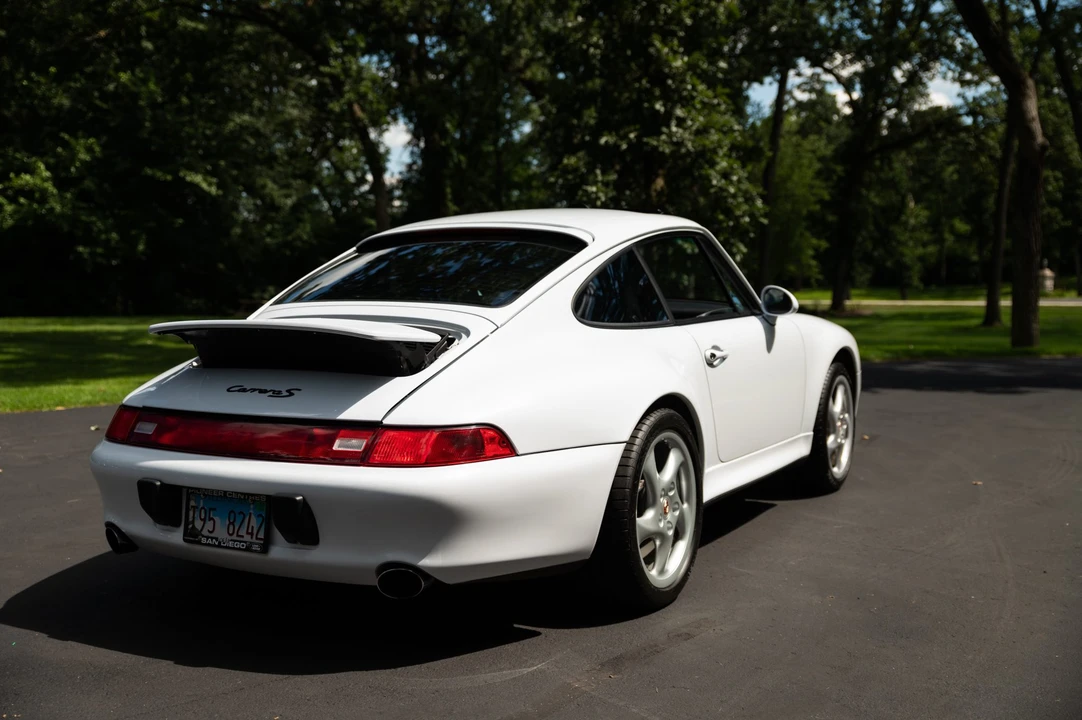 1997 Porsche 993 Carrera - Image 10 of 31