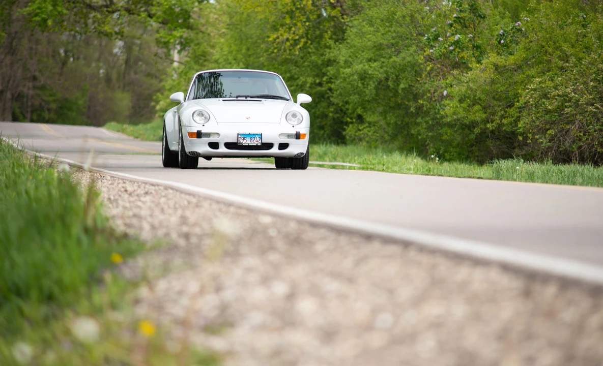 1997 Porsche 993 Carrera - Image 22 of 31