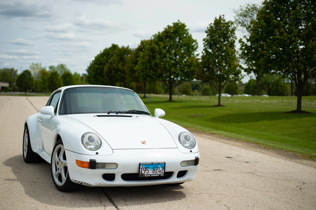 1997 Porsche 993 Carrera - Image 30 of 31