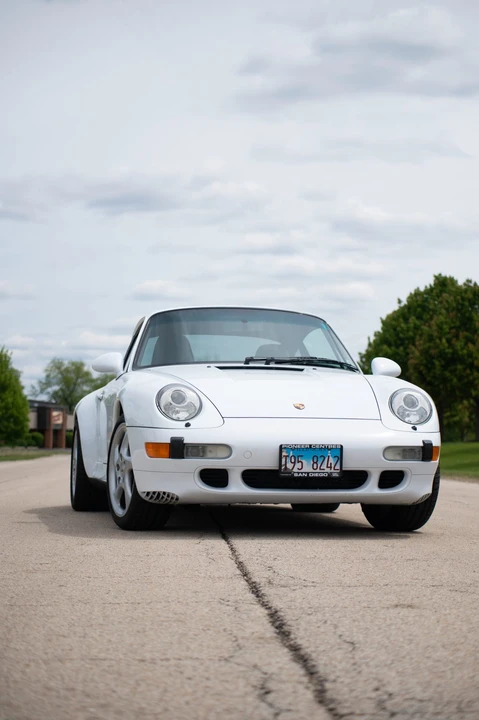 1997 Porsche 993 Carrera - Image 24 of 31