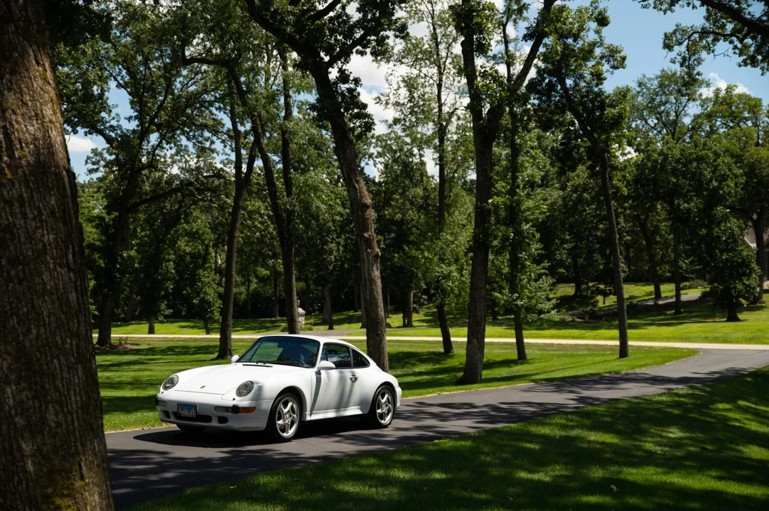 1997 Porsche 993 Carrera - Image 2 of 31