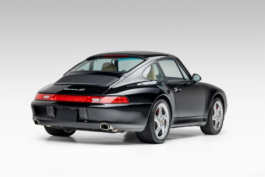 1998 Porsche 993 Carrera 4S - Image 12 of 31