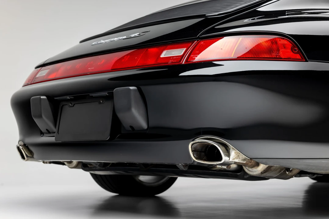 1998 Porsche 993 Carrera 4S - Image 20 of 31