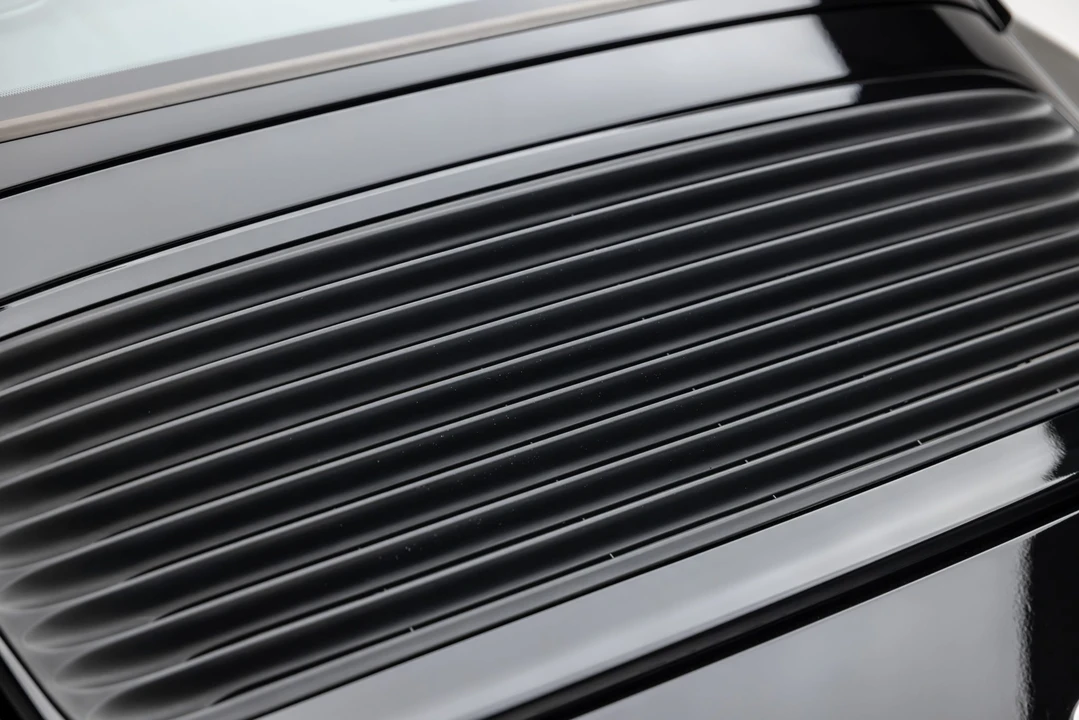 1998 Porsche 993 Carrera 4S - Image 24 of 31