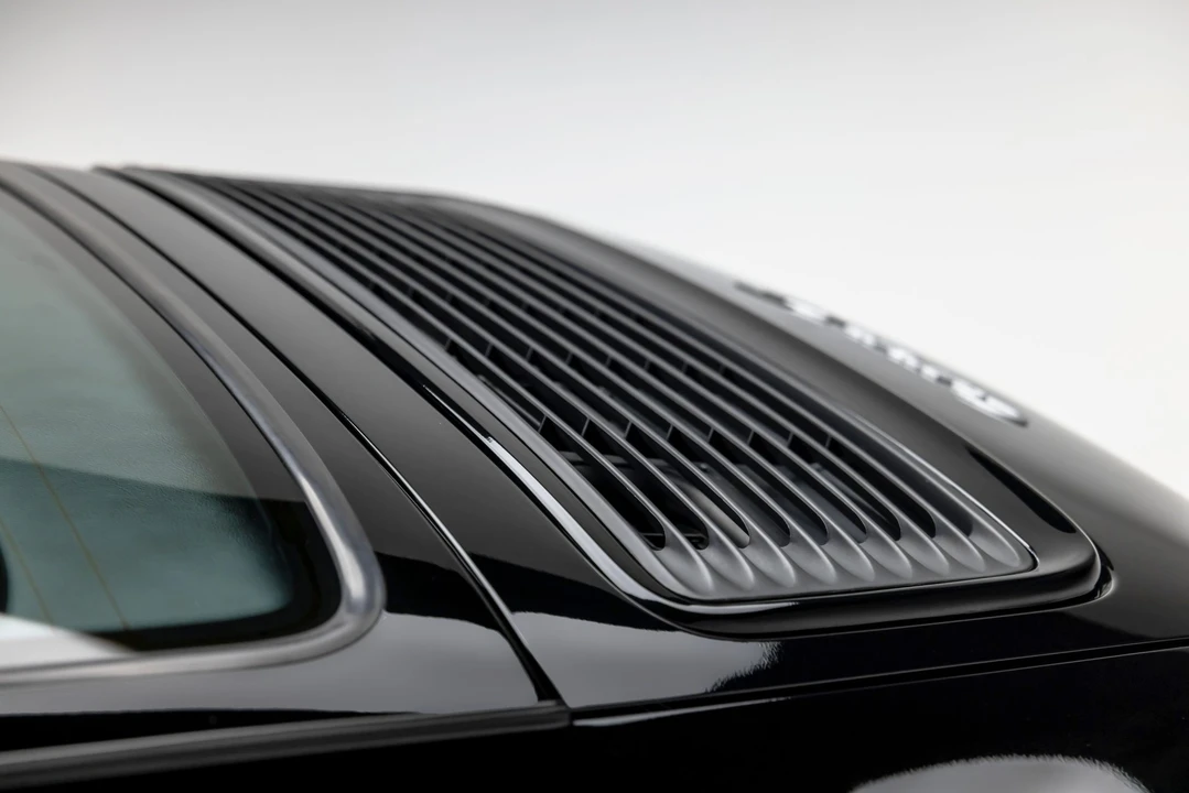 1998 Porsche 993 Carrera 4S - Image 23 of 31