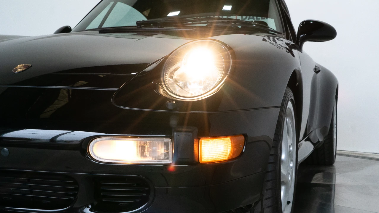 1998 Porsche 993 Carrera - Image 24 of 31