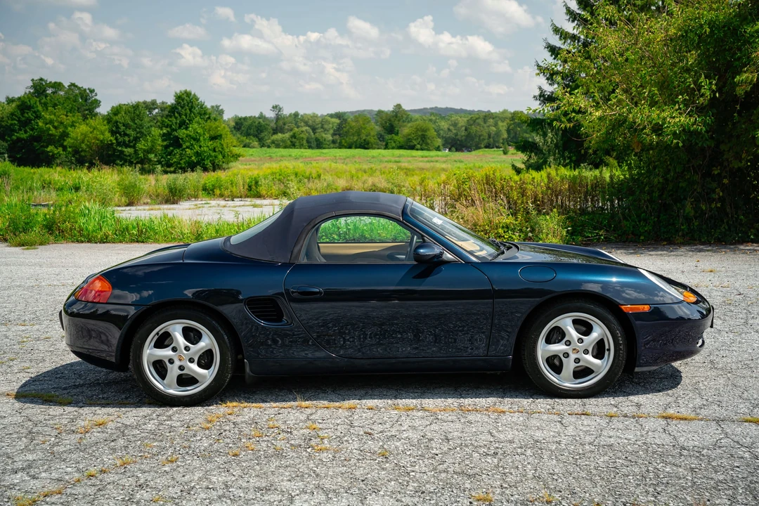 1998 Porsche 986 Boxster - Image 23 of 31