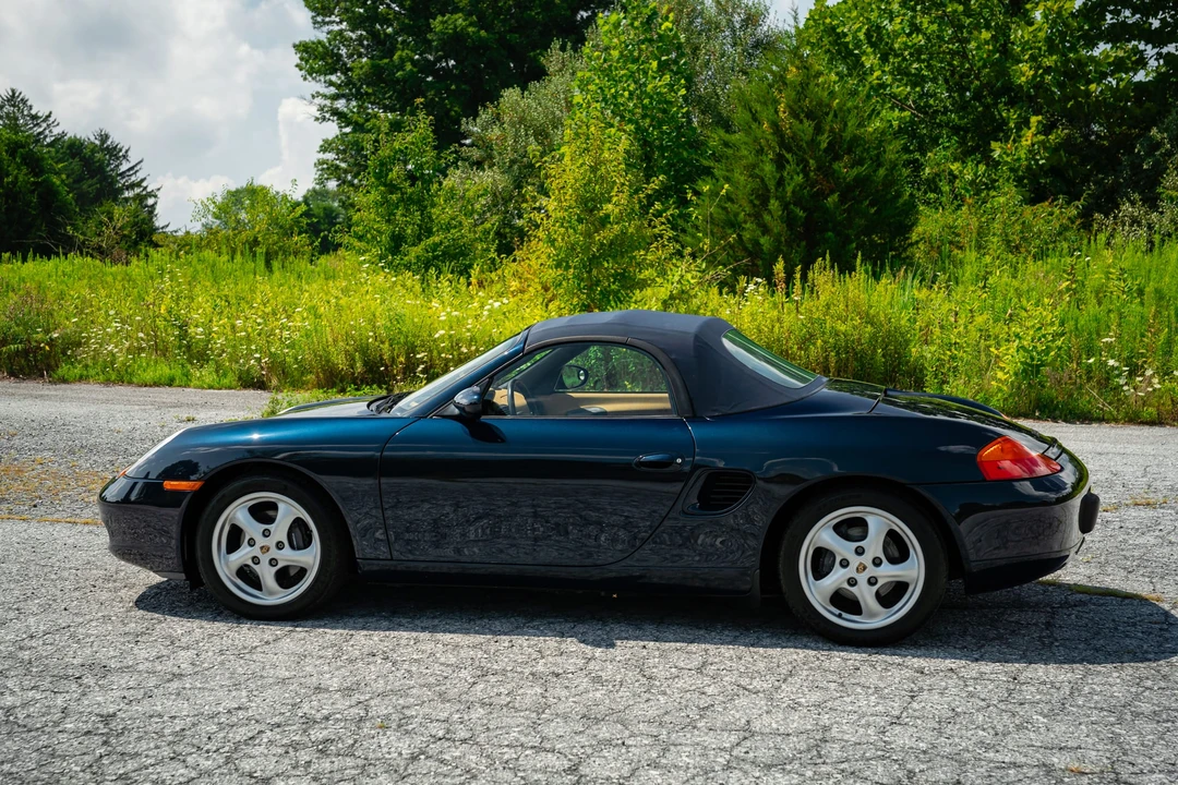1998 Porsche 986 Boxster - Image 10 of 31