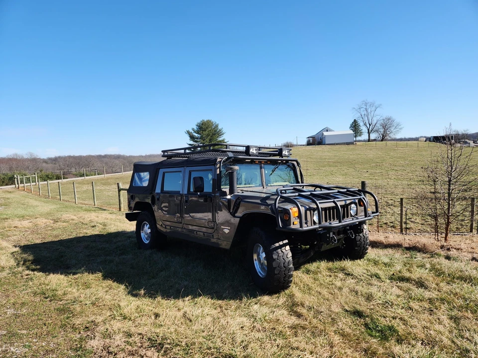 1999 Hummer Hummer H1 - Image 2 of 31