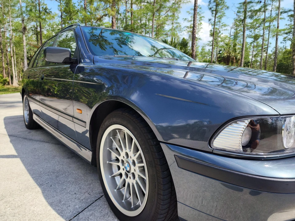 1999 BMW E39 540i - Image 30 of 31