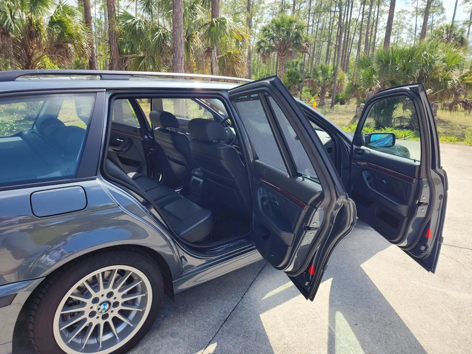 1999 BMW E39 540i - Image 27 of 31