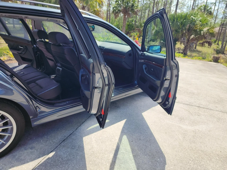 1999 BMW E39 540i - Image 29 of 31
