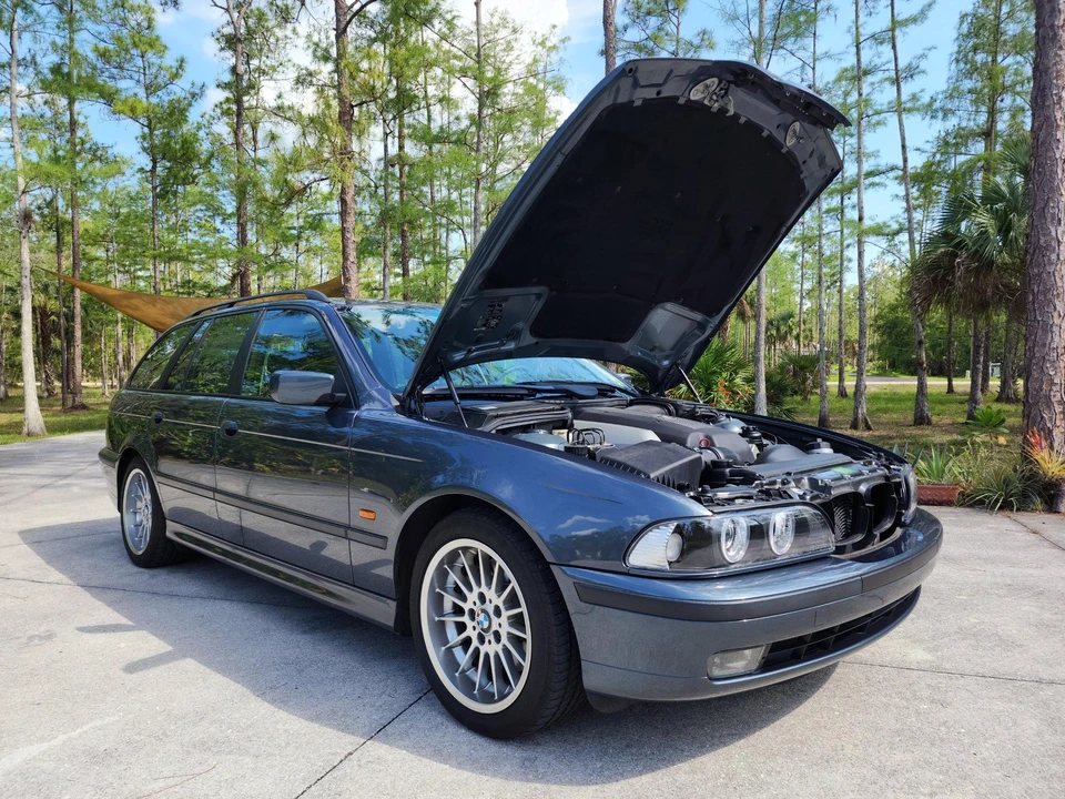 1999 BMW E39 540i - Image 19 of 31