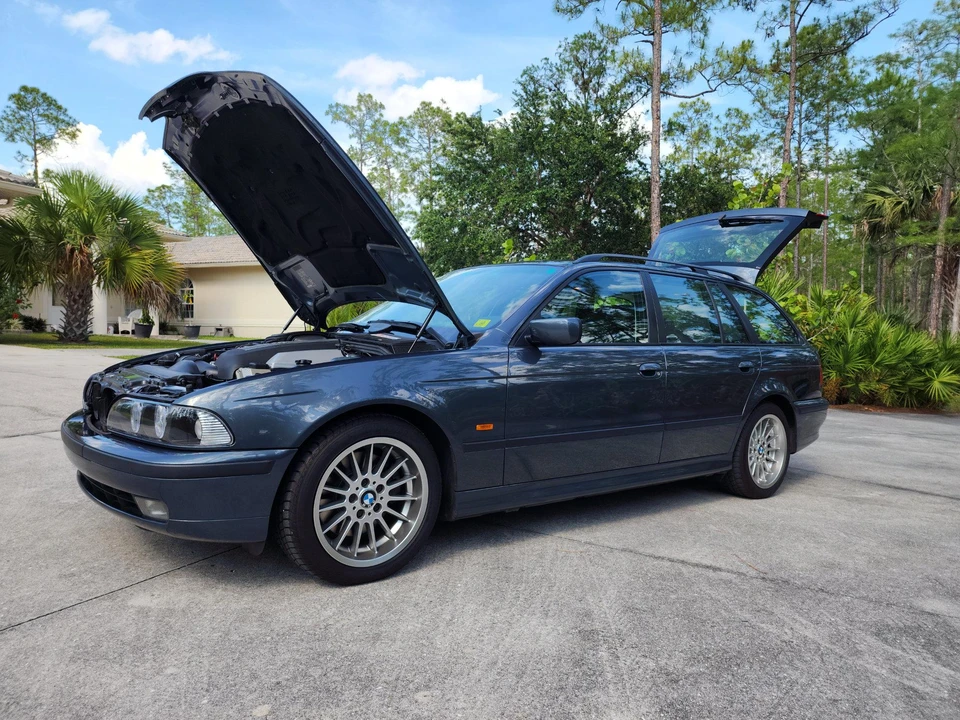 1999 BMW E39 540i - Image 24 of 31