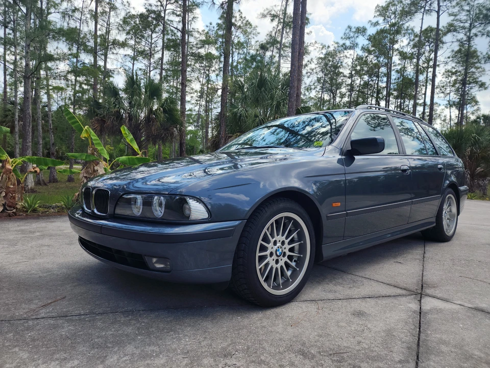 1999 BMW E39 540i - Image 3 of 31