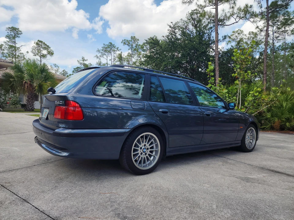 1999 BMW E39 540i - Image 14 of 31