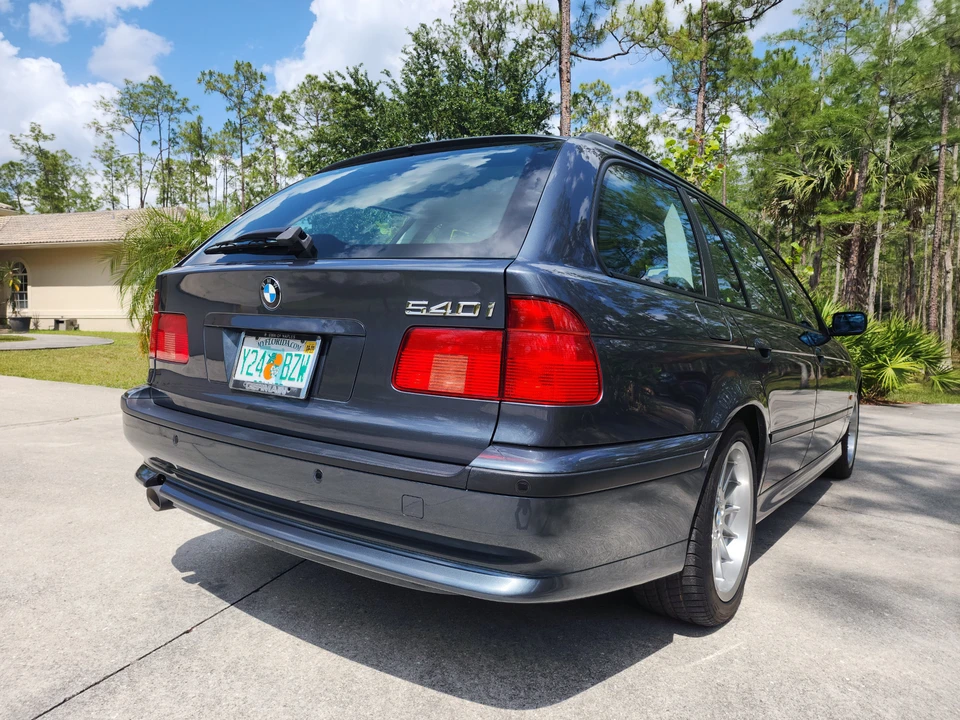 1999 BMW E39 540i - Image 16 of 31