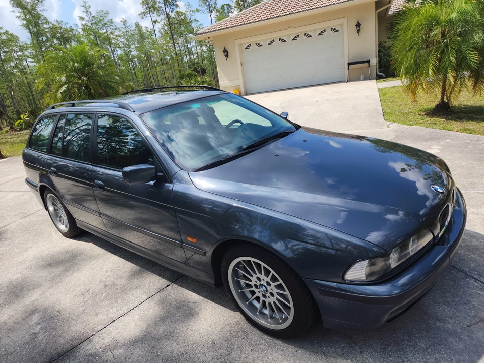 1999 BMW E39 540i - Image 11 of 31