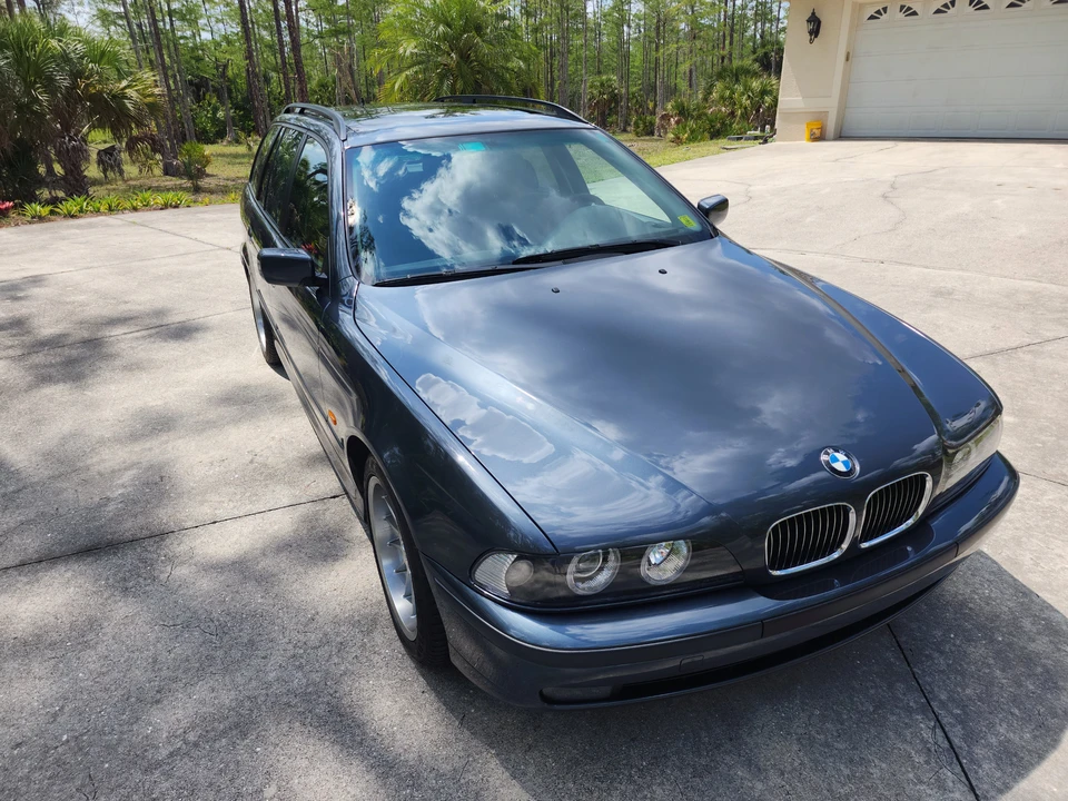 1999 BMW E39 540i - Image 8 of 31