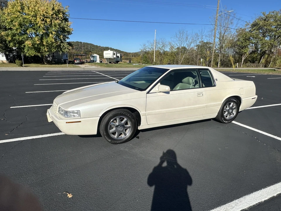 1999 Cadillac Eldorado 12th Gen - Image 2 of 31