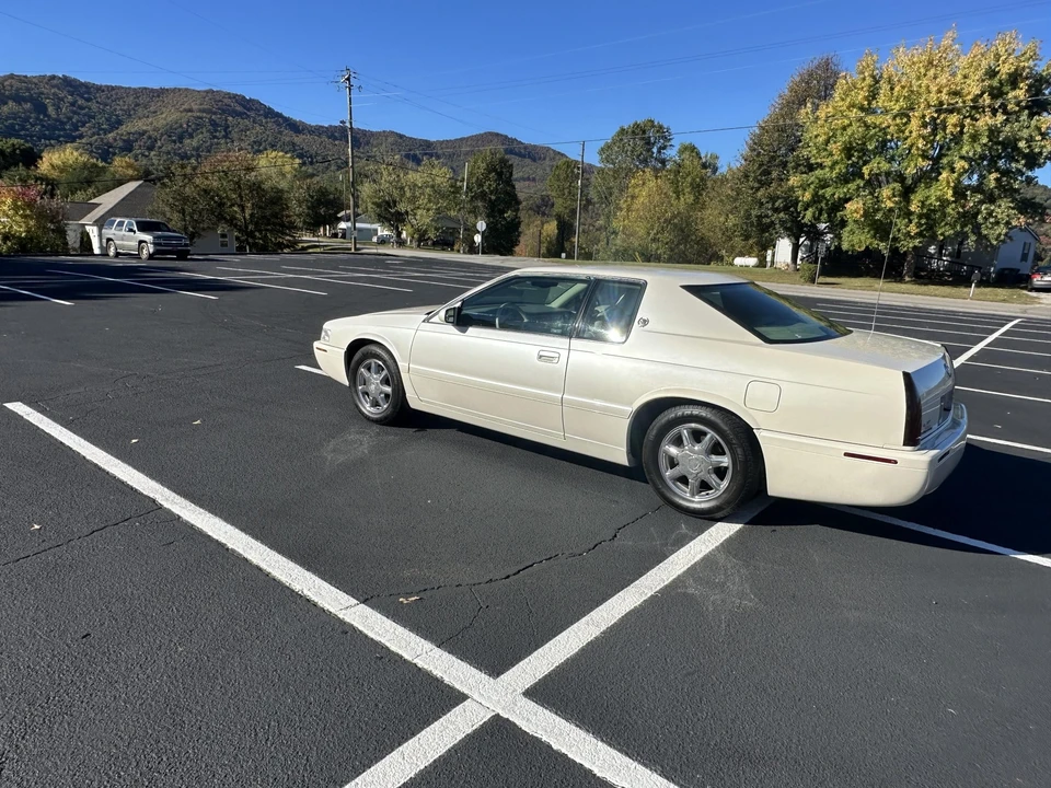 1999 Cadillac Eldorado 12th Gen - Image 4 of 31
