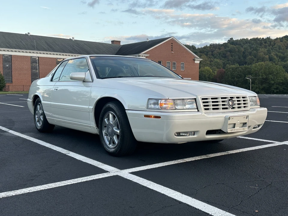 1999 Cadillac Eldorado 12th Gen - Image 21 of 31