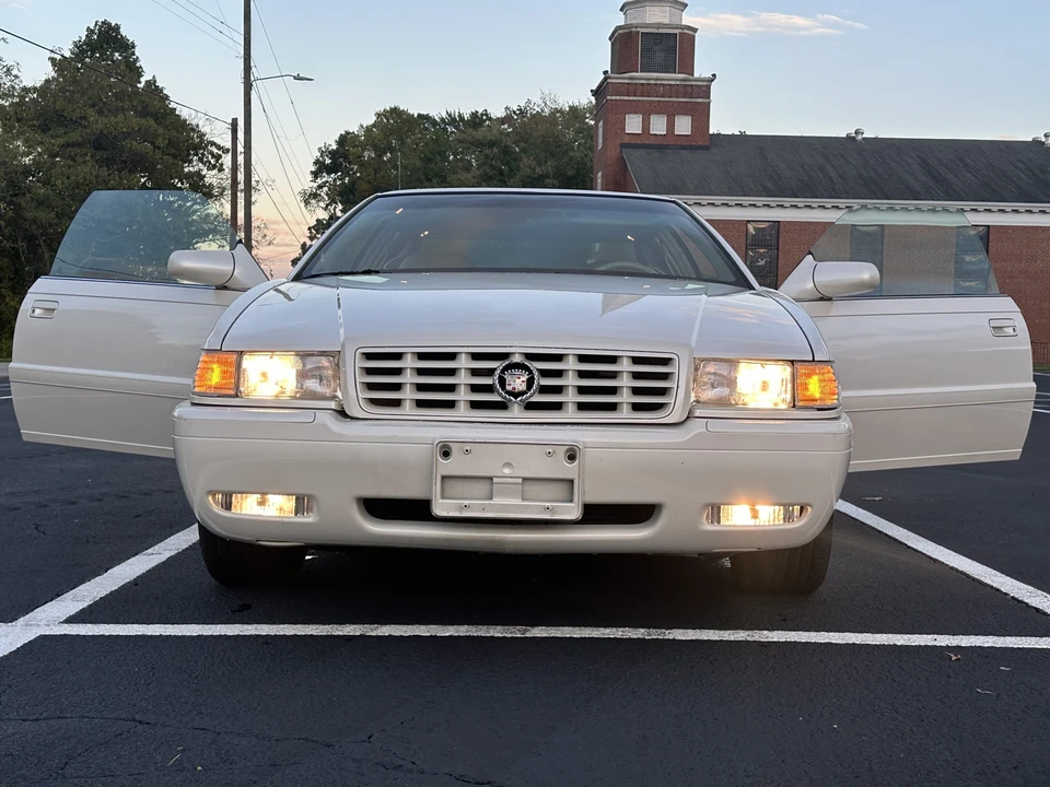 1999 Cadillac Eldorado 12th Gen - Image 24 of 31