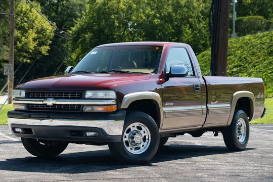 1999 Chevrolet Silverado 2500 LS 4×4