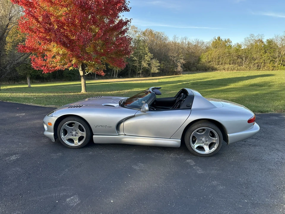1999 Dodge Viper 2nd Gen - Image 11 of 31