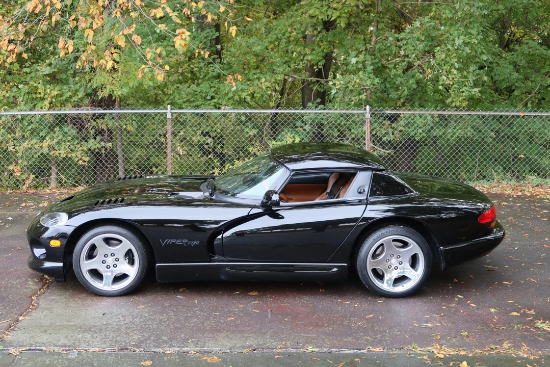 1999 Dodge Viper 2nd Gen - Image 9 of 31