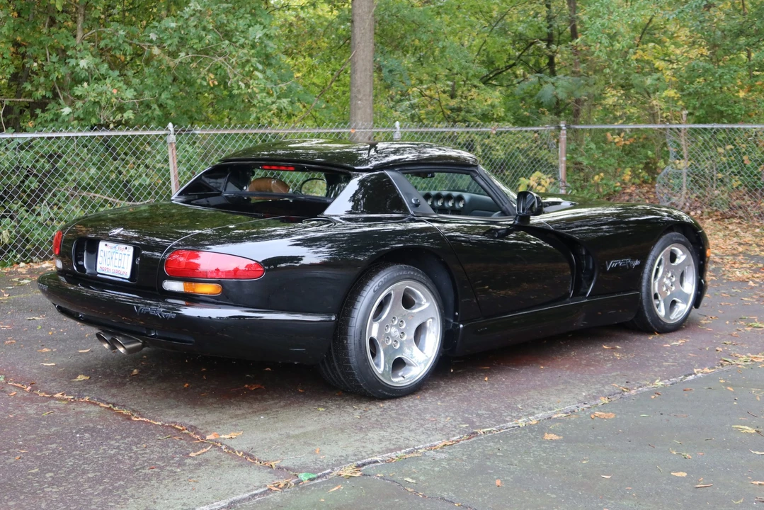 1999 Dodge Viper 2nd Gen - Image 23 of 31