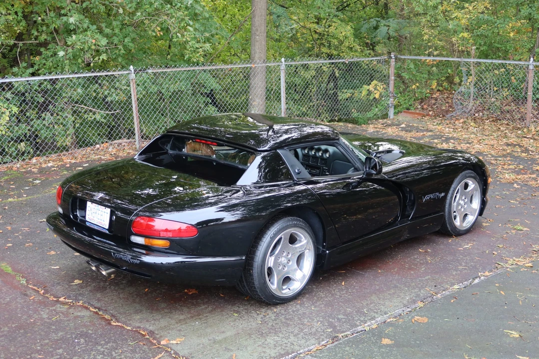 1999 Dodge Viper 2nd Gen - Image 22 of 31