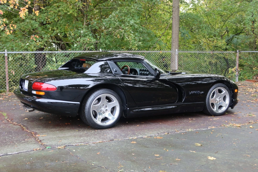 1999 Dodge Viper 2nd Gen - Image 27 of 31