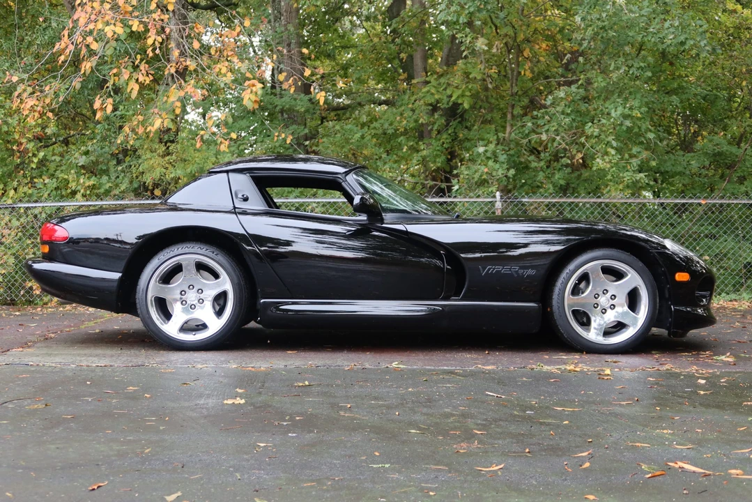 1999 Dodge Viper 2nd Gen - Image 30 of 31