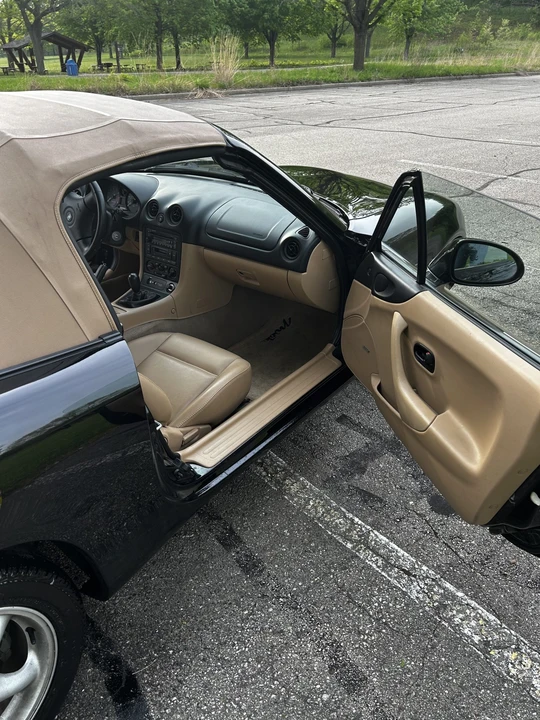 1999 Mazda NB MX-5 Miata - Image 28 of 31