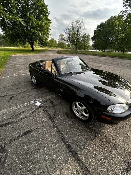 1999 Mazda NB MX-5 Miata - Image 6 of 31