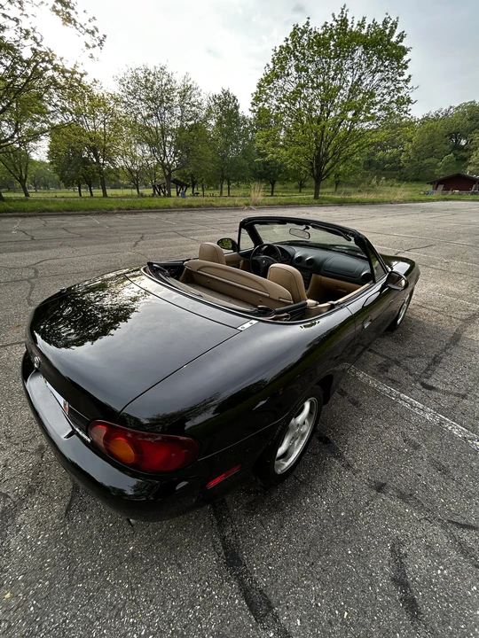 1999 Mazda NB MX-5 Miata - Image 5 of 31